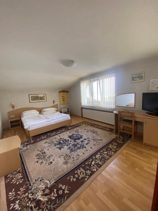Family Hotel Zdravets Sofia Luaran gambar
